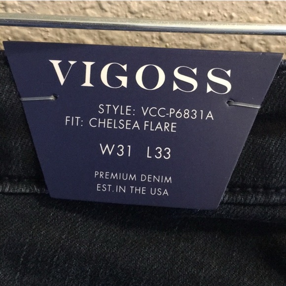 Vigoss Flare Leg Distressed Jeans Size 31” W x 33L ( 11/12 ) NWT - Picture 4 of 15